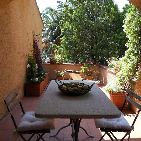 Casa Valle فينالي ليغوري